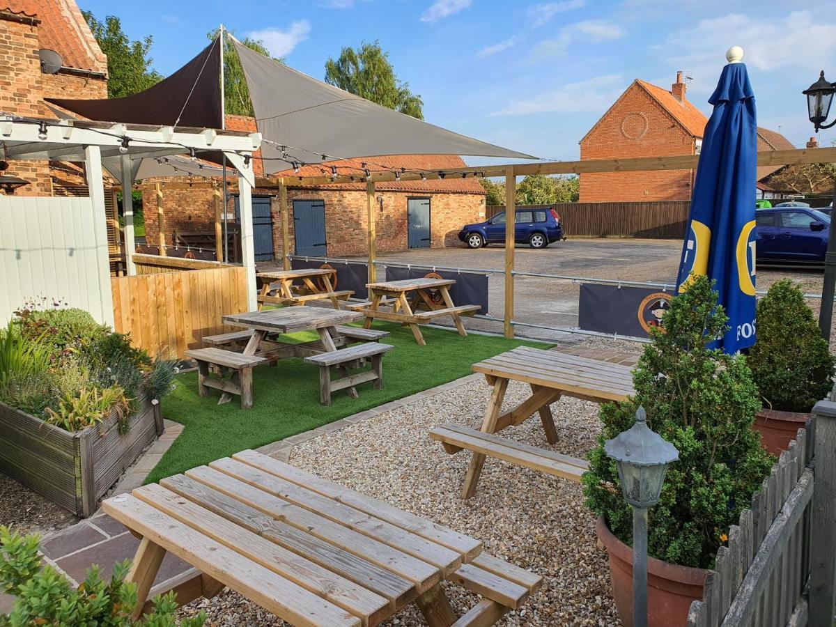 The Lord Nelson Inn Newark-on-Trent  Exterior photo