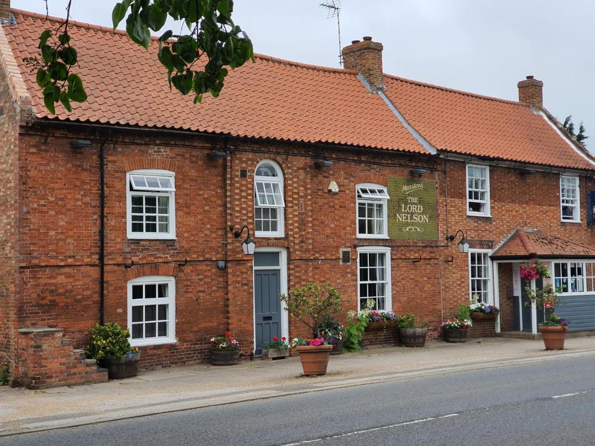 The Lord Nelson Inn Newark-on-Trent  Exterior photo