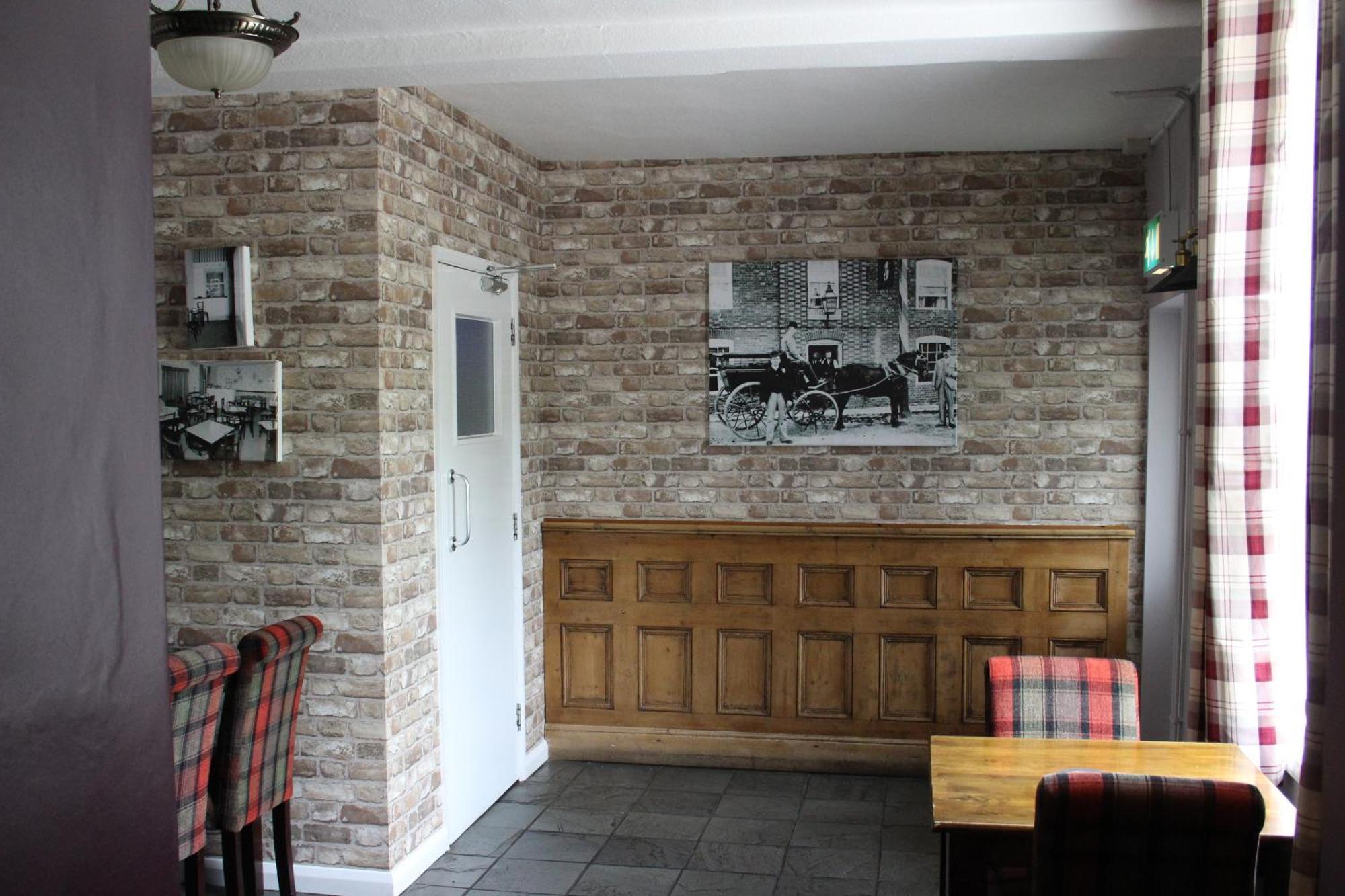 The Lord Nelson Inn Newark-on-Trent  Exterior photo