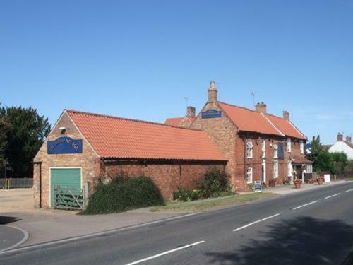 The Lord Nelson Inn Newark-on-Trent  Exterior photo